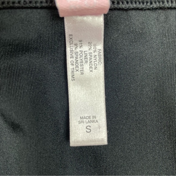 Victoria’s Secret S small black bikini set with gold chain - Picture 4 of 5